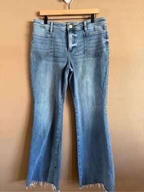 Kut from the Kloth Stella Flare Leg Mid Rise Jeans Size 14